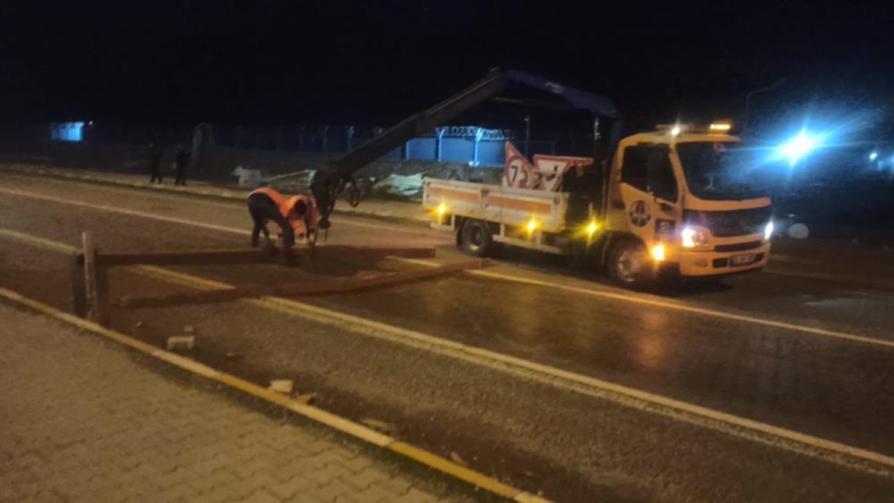 Konya Seydişehir'de da rüzgar dehşeti! Çatılar yerinden söküldü