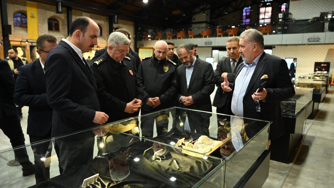 Konya’da Ramazan’a özel manevi buluşma! Mukaddes emanetler yeniden ziyarete açıldı!