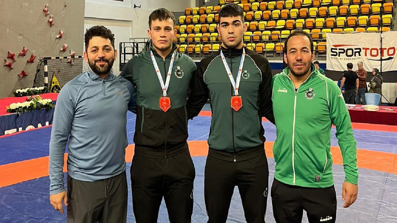 Karatay Belediyespor fırtına gibi! Halter ve güreşte Türkiye’yi salladı!