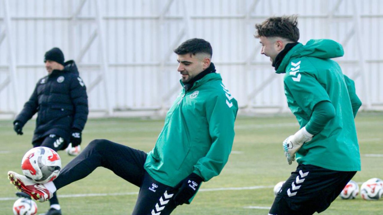 Konyaspor, Başakşehir deplasmanı öncesi hazır