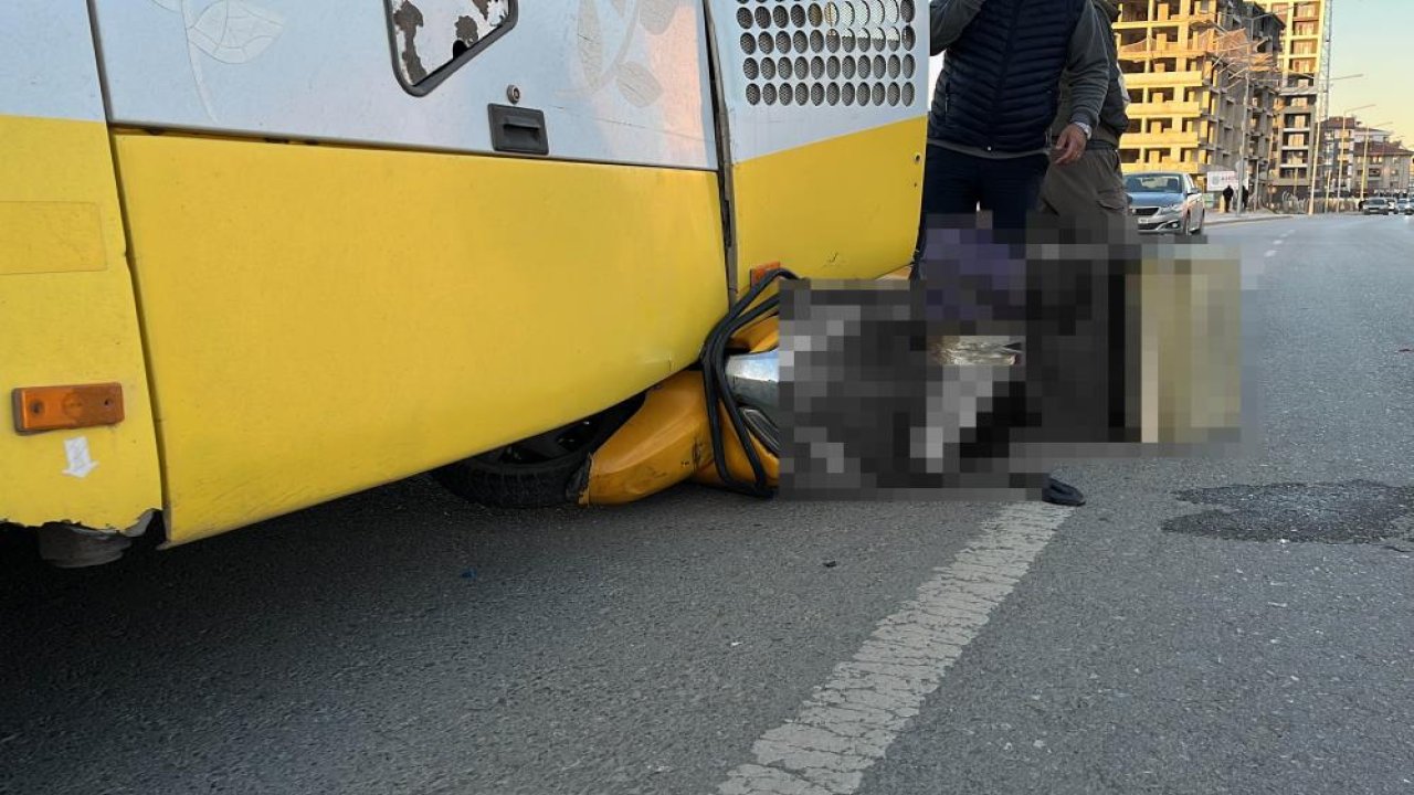 Konya’da korkutan kaza! Motosikletli kurye belediye otobüsüne çarptı!