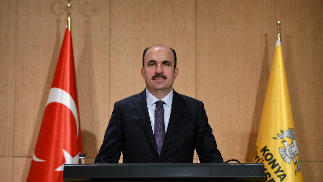 Başkan Altay duyurdu: Umre ödüllü siyer yarışmasıyla 300 kişi kutsal topraklara gidecek!