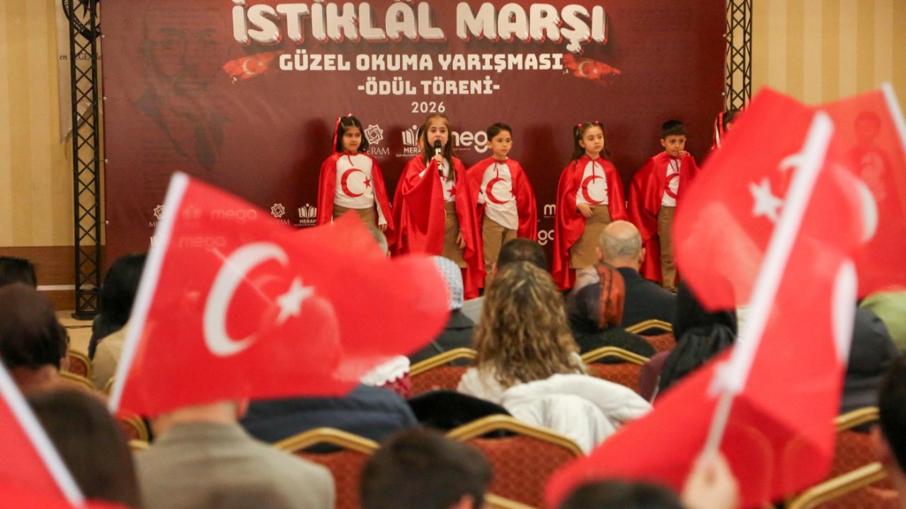 Meram’da duygulandıran yarışma: İstiklal Marşı’nı en güzel okuyan minikler sahneye çıktı!