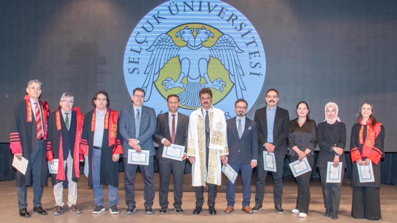 Selçuk Üniversitesi’nde 14 Mart Tıp Bayramı: Akademisyenlere cübbe, yeni hastane müjdesi