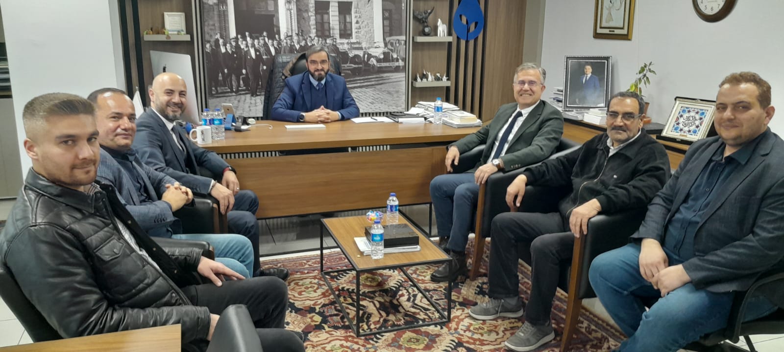 Deva Partisine, Eğitim-İş'ten ziyaret