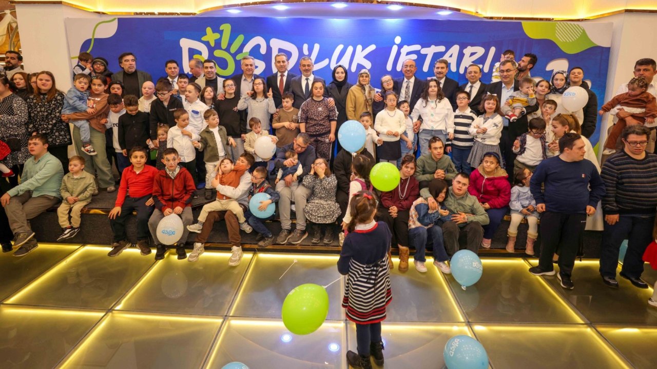 DOSD Meram ailesi geleneksel iftar sofrasında buluştu