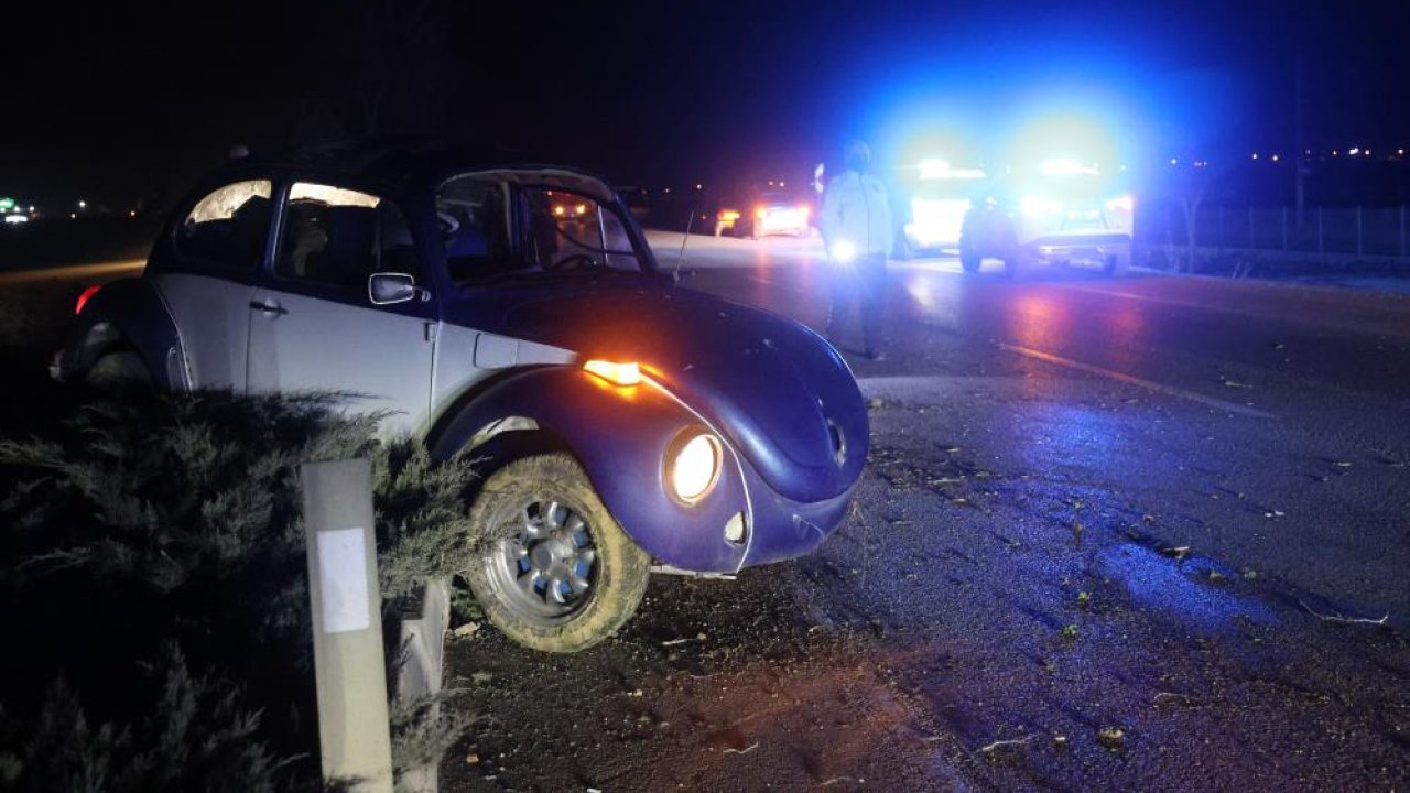 Konya’da gece yarısı korkutan kaza: Otomobil takla attı, içinde çocuk da var