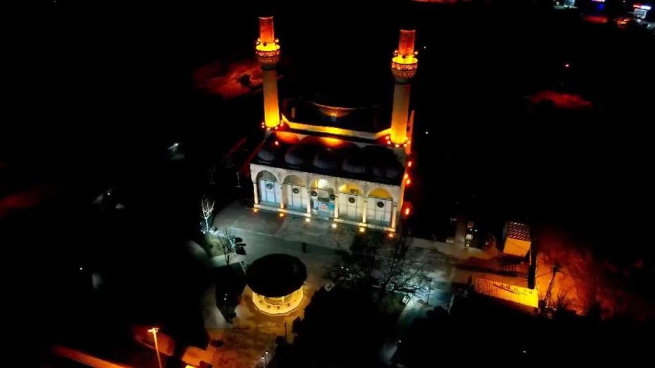 Karapınar’da Kadir Gecesi coşkuyla idrak edildi!