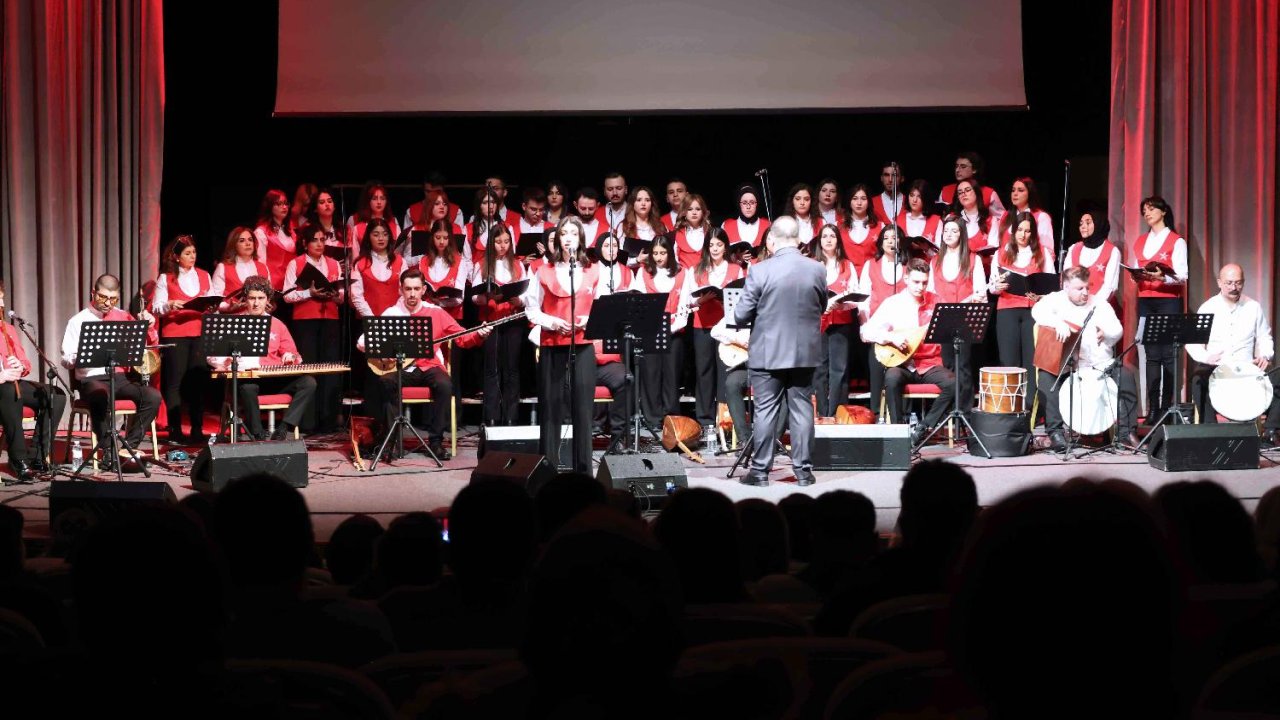 Karatay’da duygu dolu gece! “Memed” konseriyle Çanakkale Zaferi ruhu yeniden canlandı!