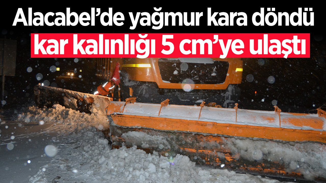 Antalya ile Konya'yı bağlayan yolda kar bereketi