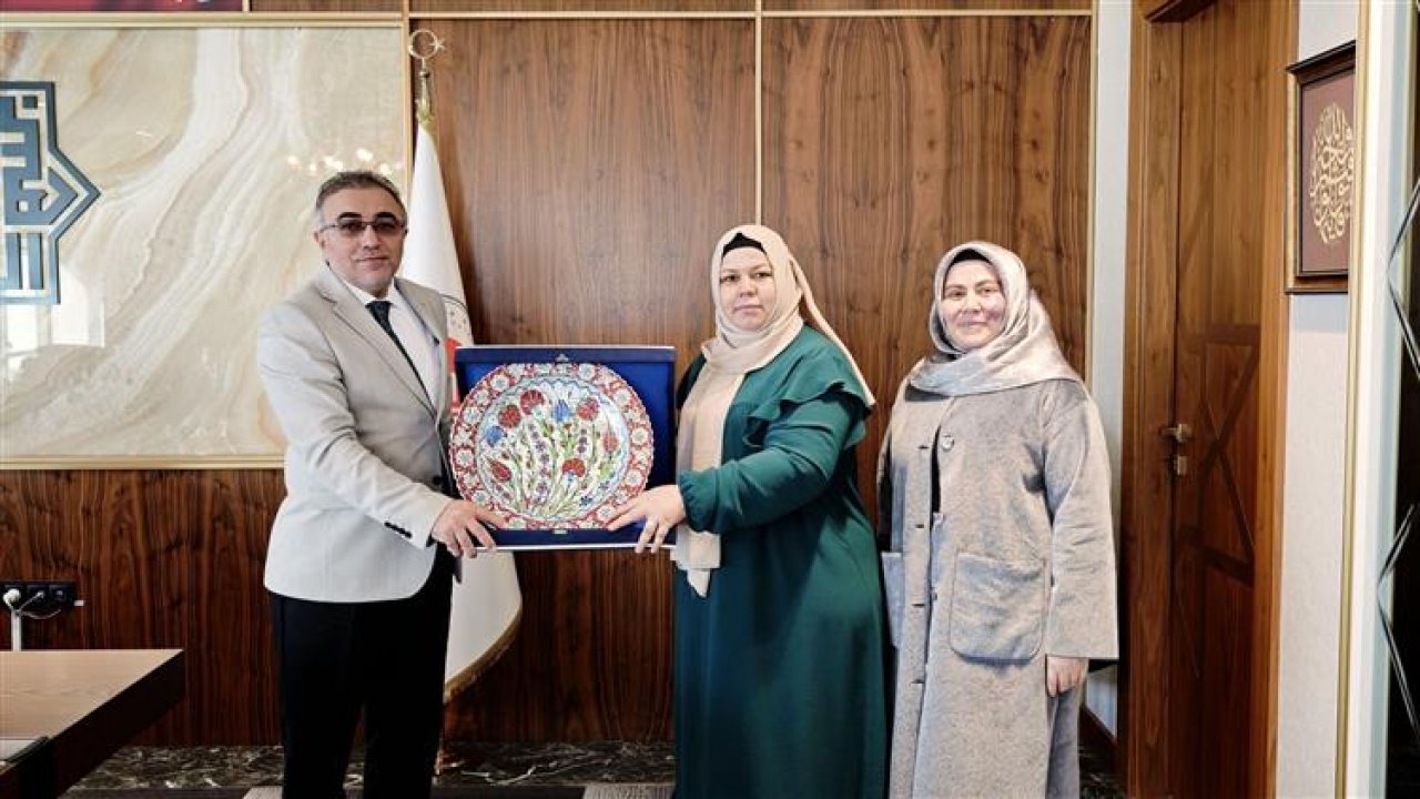 Selçuklu’da anlamlı buluşma: TDV kız yurdu yönetiminden ilçe müftüsüne ziyaret!