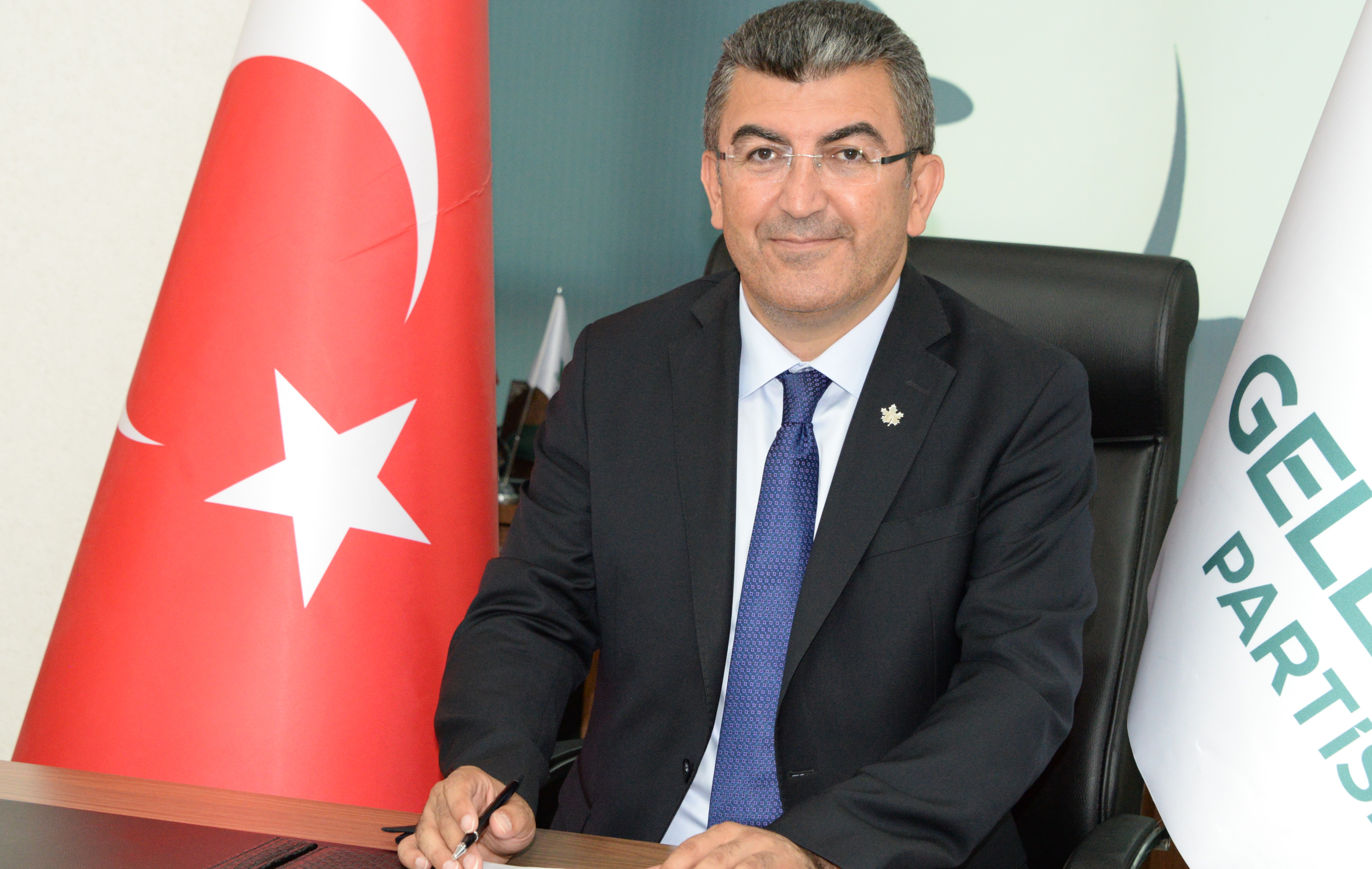 Ekici: Tüm Öğretmenlerimize Başarı ve Esenlikler Dilerim