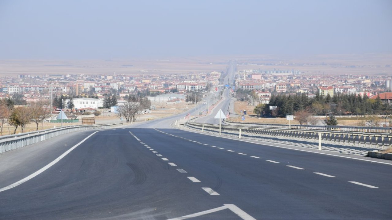 Konya-Ankara yolunda kritik düzenleme! Sürücüler dikkat: Trafik tek şeride düştü