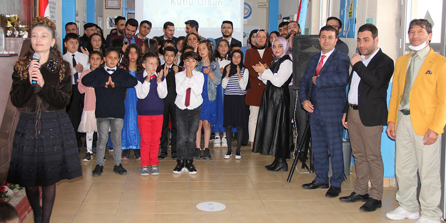 Konya'nın ilçelerinde 24 Kasım Öğretmenler Günü kutlandı