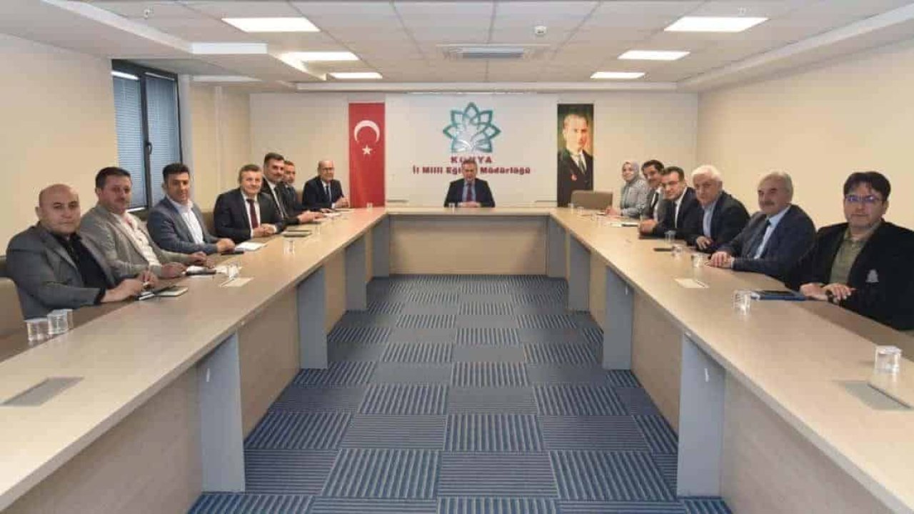 Konya İl Millî Eğitim’de kritik değerlendirme toplantısı: Eğitim gündemi masaya yatırıldı!