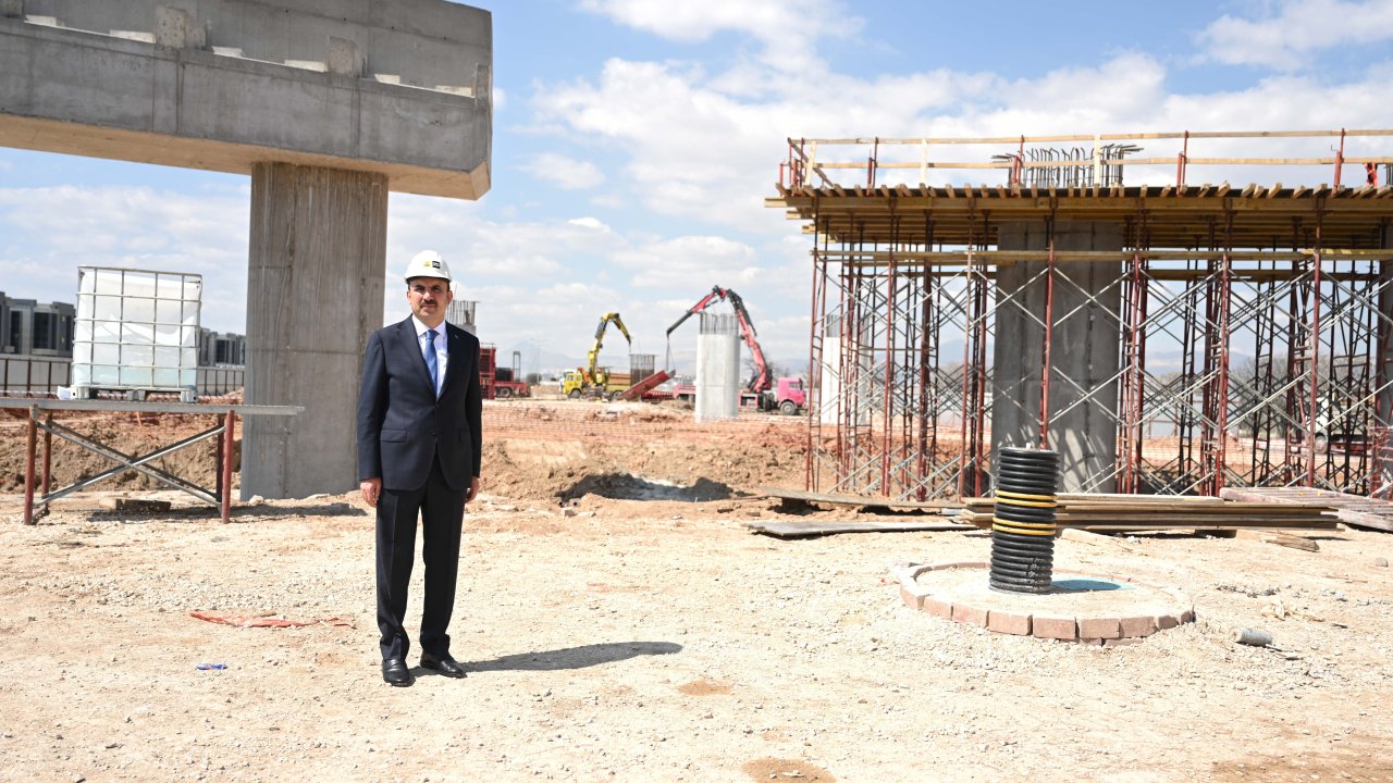 Konya’da trafiği rahatlatacak dev proje! Başkan Altay TÜMOSAN Kavşağı’nda müjdeyi verdi!