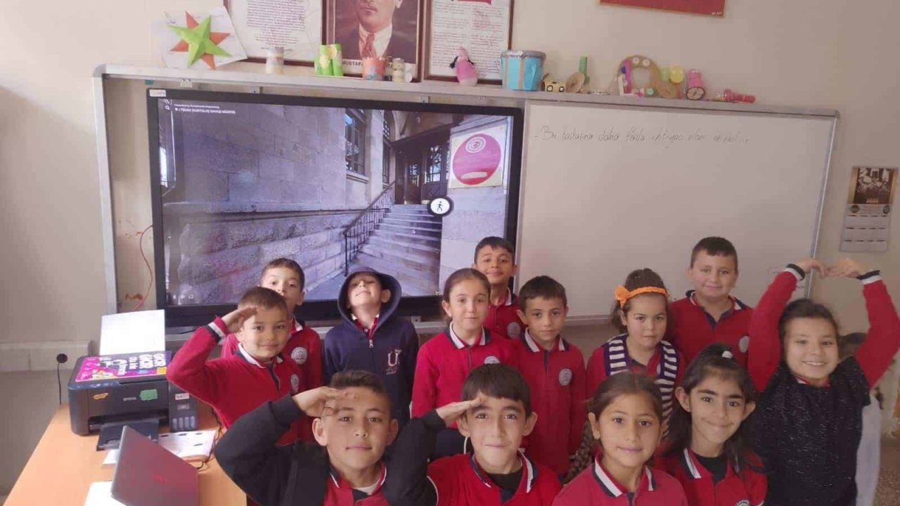 Konya’da 23 Nisan coşkusu: “Maarifin Kalbinde Çocuk” etkinlikleri büyük ilgi görüyor!