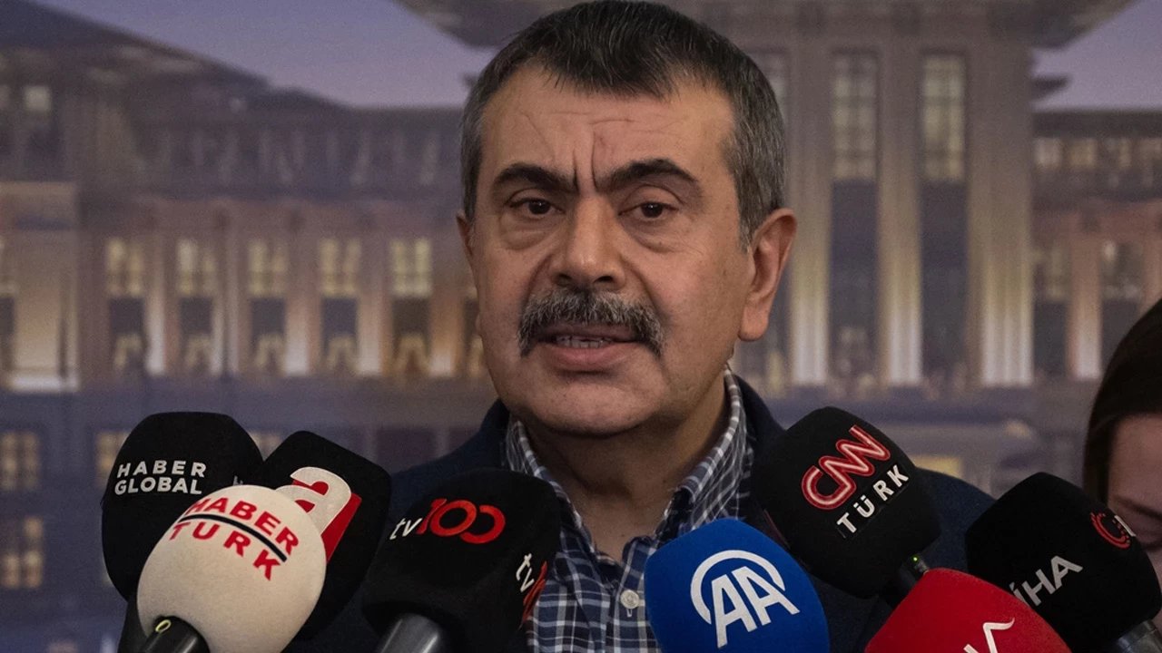 Eğitimde sessiz devrim! Yusuf Tekin rakamlarla anlattı