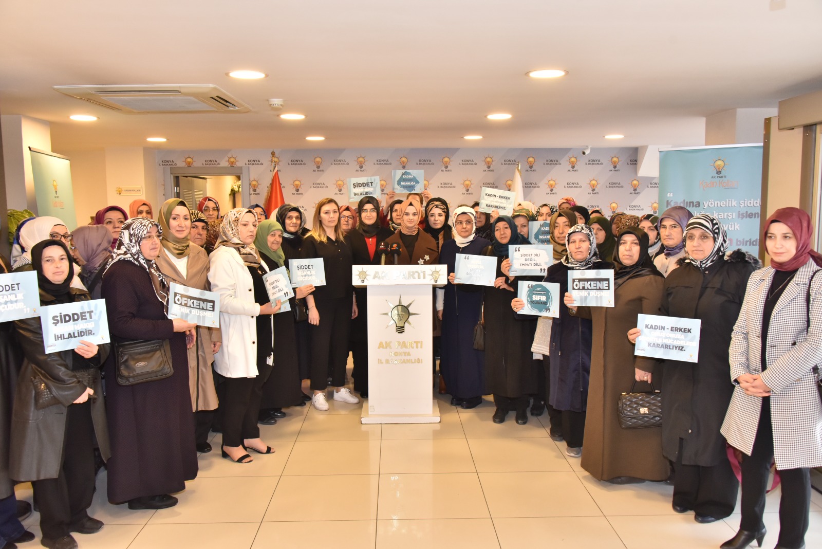 AK Parti Konya İl Kadın Kolları Başkan Yardımcısı Fatmanur Tunç, “Kadına Şiddet, İnsanlığa İhanettir.”