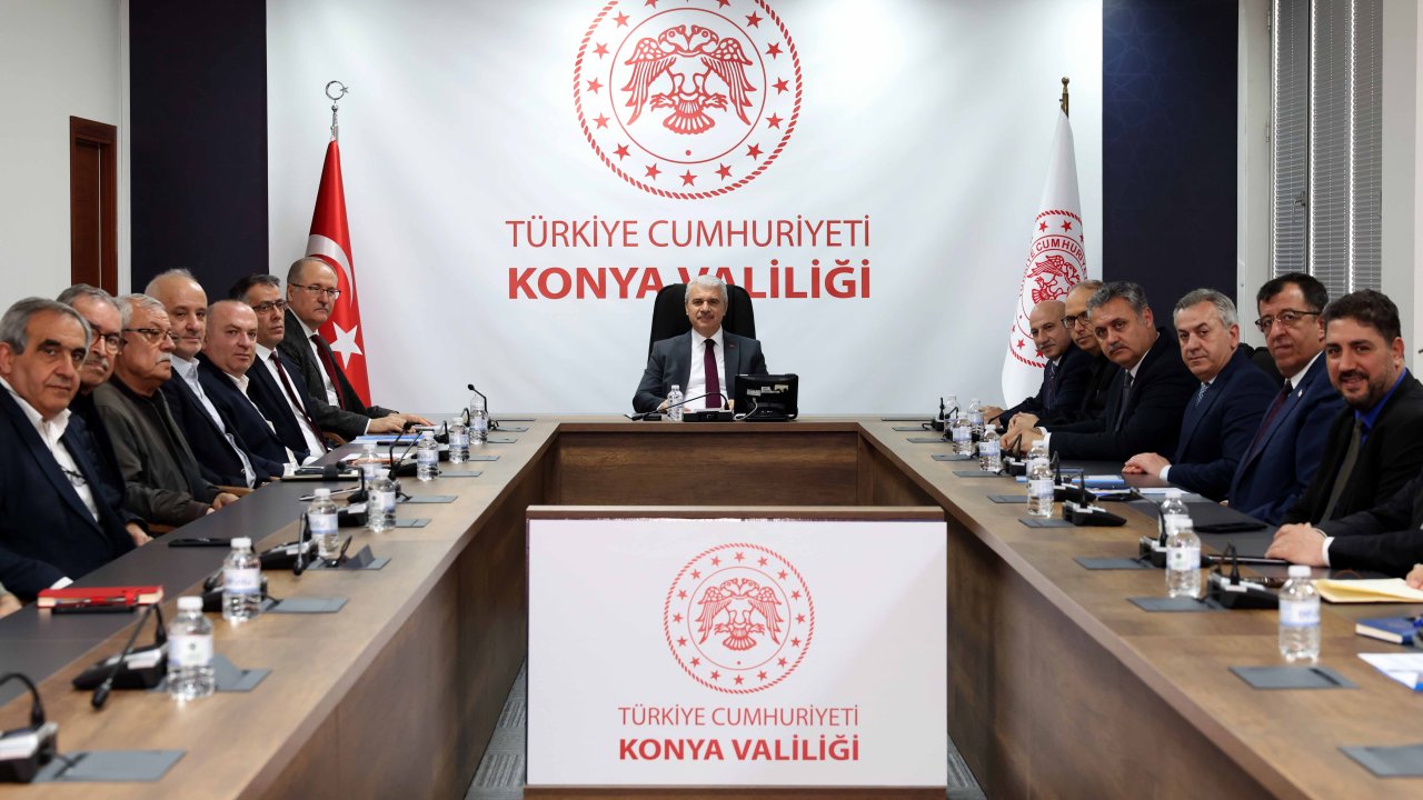 Konya’da kritik spor güvenliği toplantısı! Vali İbrahim Akın başkanlık etti!