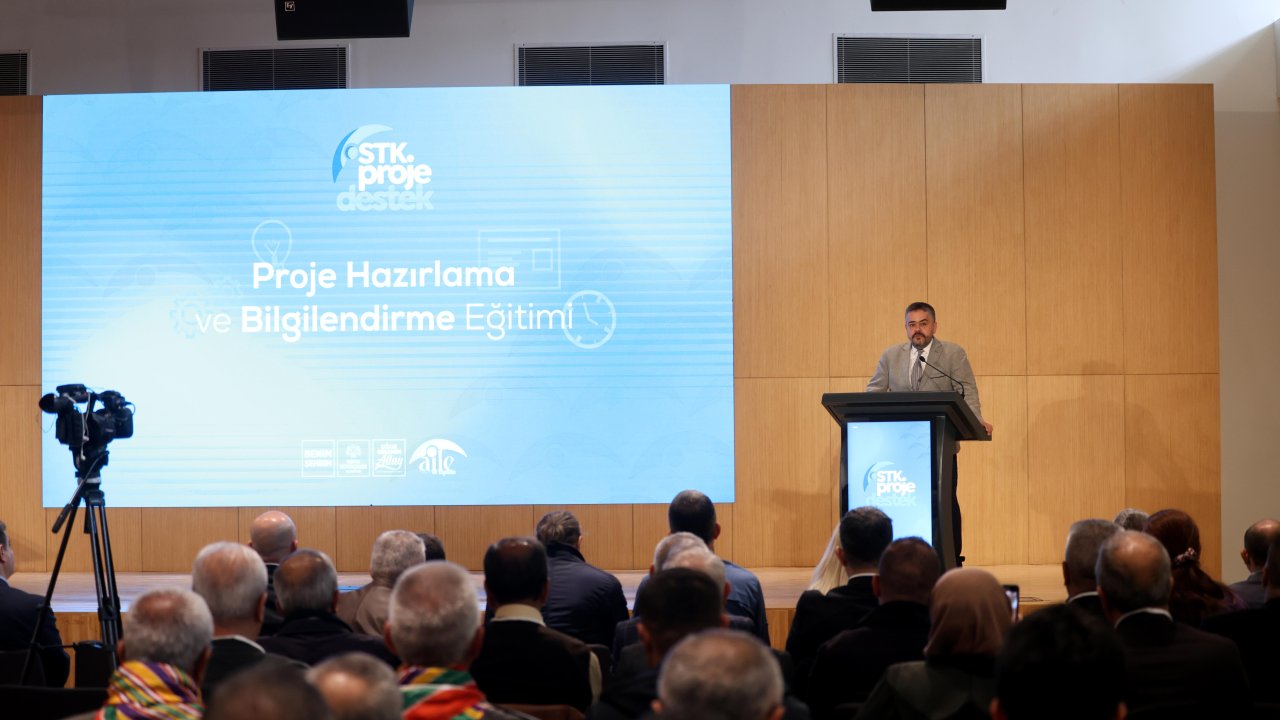 Konya’da STK’lara büyük fırsat! Hibe ve proje eğitimi yoğun ilgi gördü!