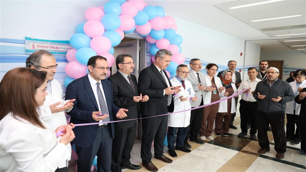 Konya’da anne adaylarına müjde! Gebe okulu yenilenen yüzüyle hizmete açıldı!