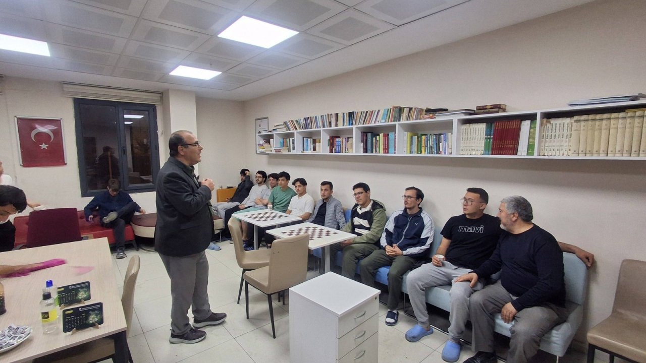 Konyalı öğretmenden dijital okuryazarlık hamlesi!