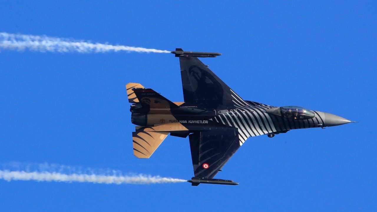 SOLOTÜRK'ten harika prova gösterisi