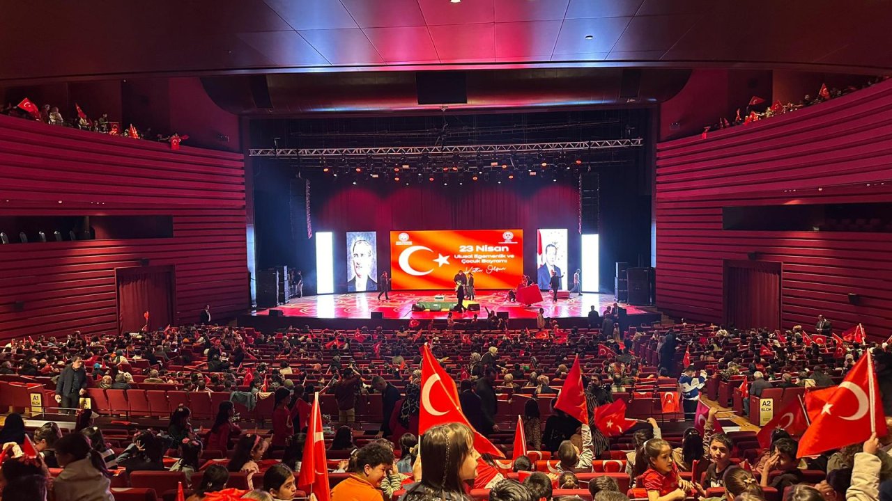 Konya’da minik zihinler Sosyal İnovasyonla tanıştı! SİA, Çocuk Kitap Günleri’nde ilham verdi!