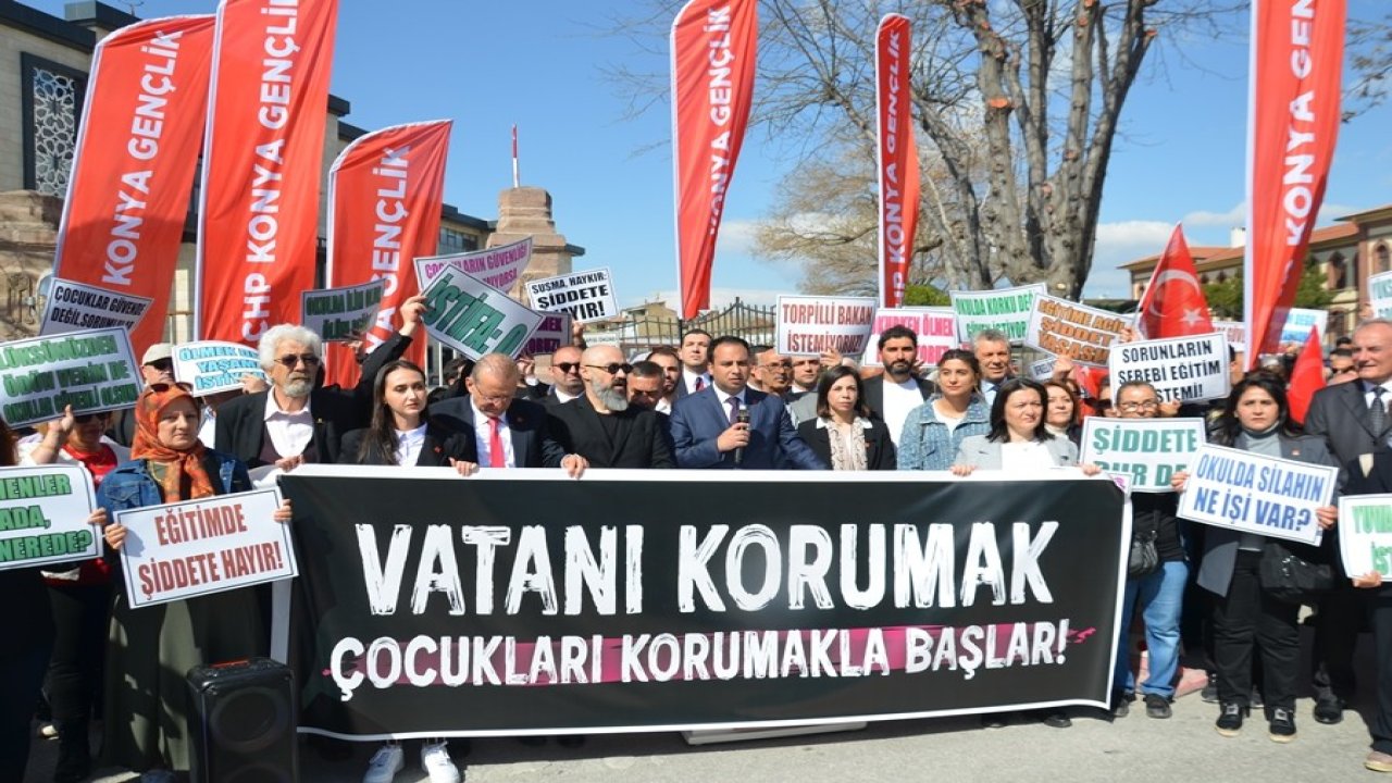 CHP Konya’dan, sessiz yürüyüş