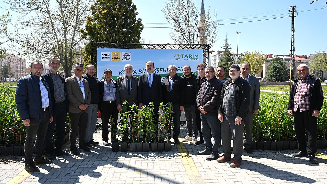 Başkan Altay’dan çiftçiye can suyu: 31 bin fidan ve 265 tonluk tohum desteği