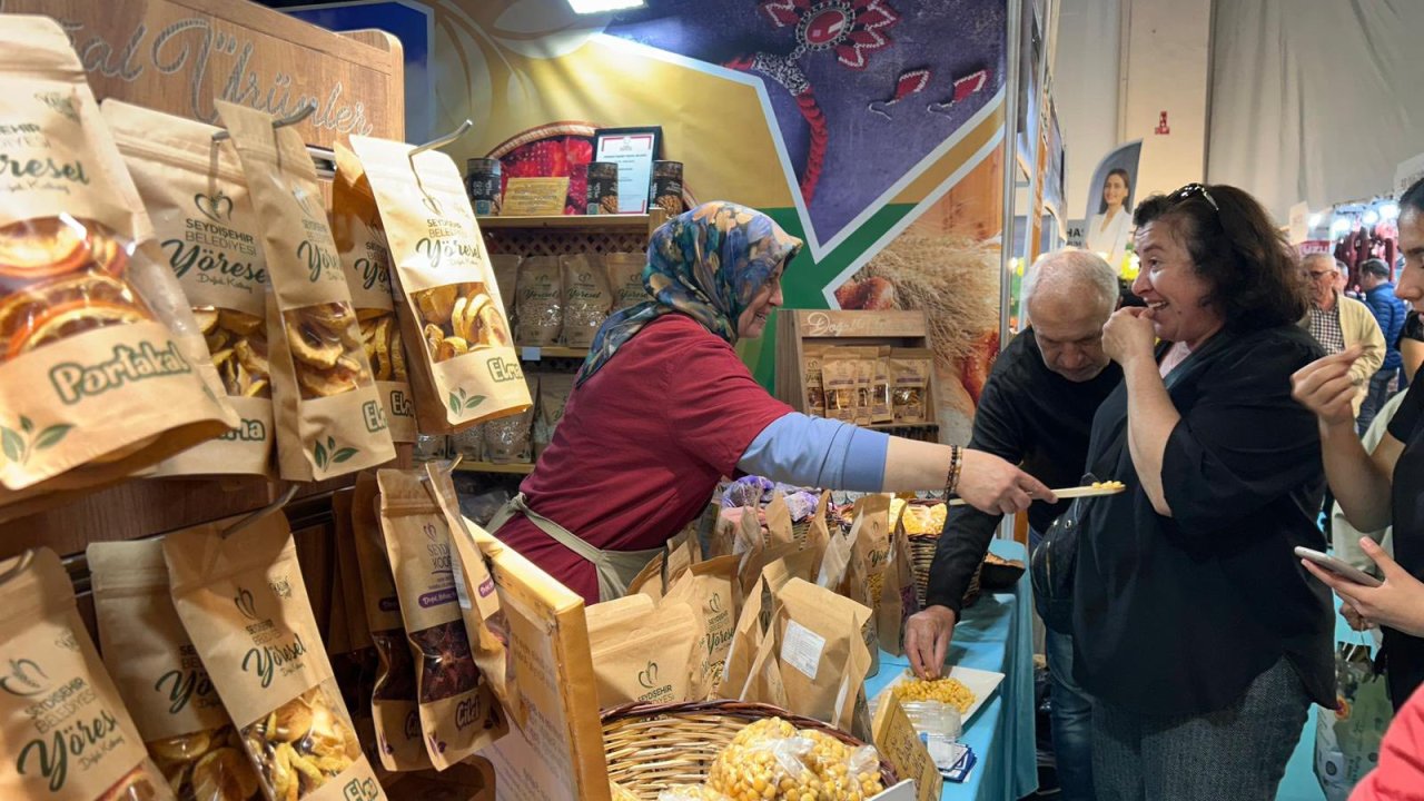 Seydişehir Belediyesi YÖREX Fuarında yerini aldı; İlçenin yöresel ürünlerini tanıttılar