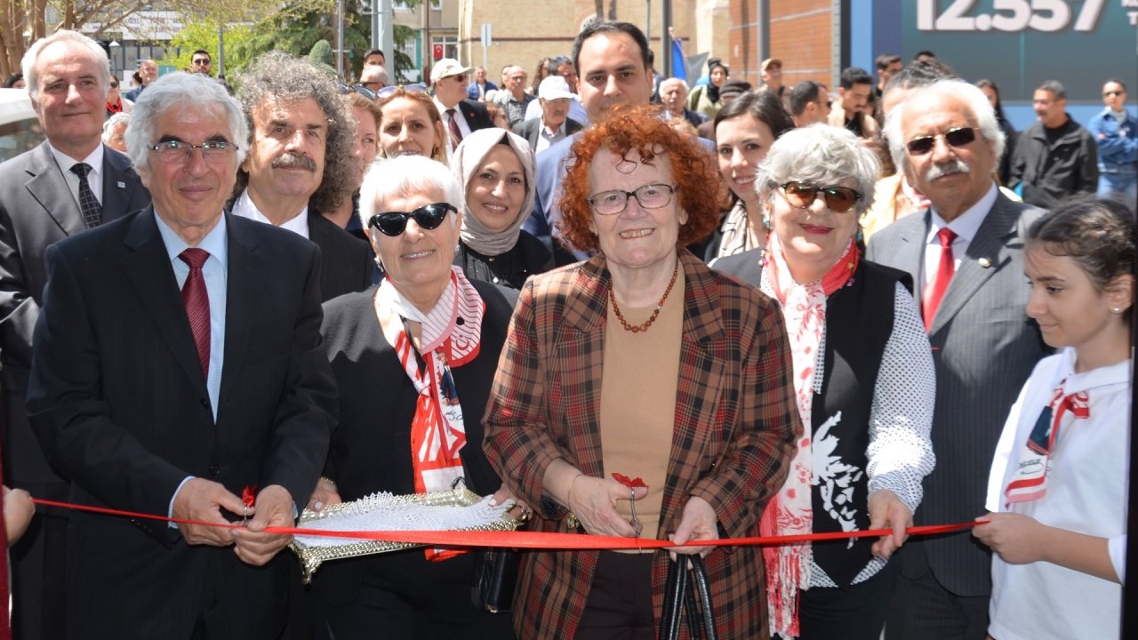 ÇYDD Konya Şubesinin yeni binası Genel Başkan Prof. Dr. Ayşe Yüksel'in katılımıyla açıldı