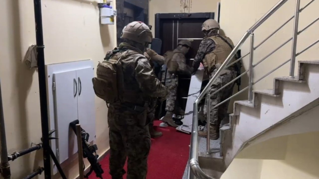 Konya'da tefecilere şafak operasyonu; Evden servet çıktı