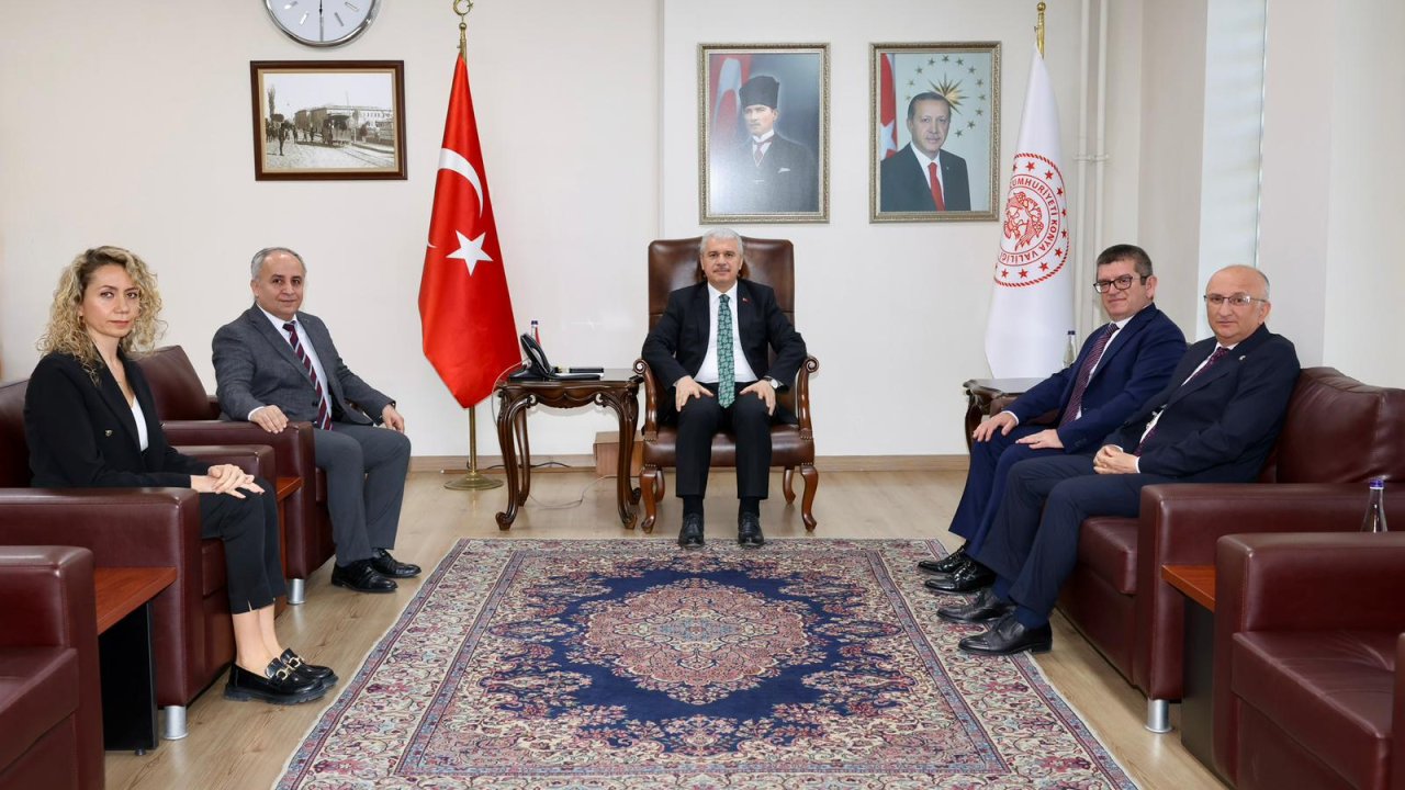 TÜİK 100 yaşında: Konya’da Vali Akın’a anlamlı ziyaret!