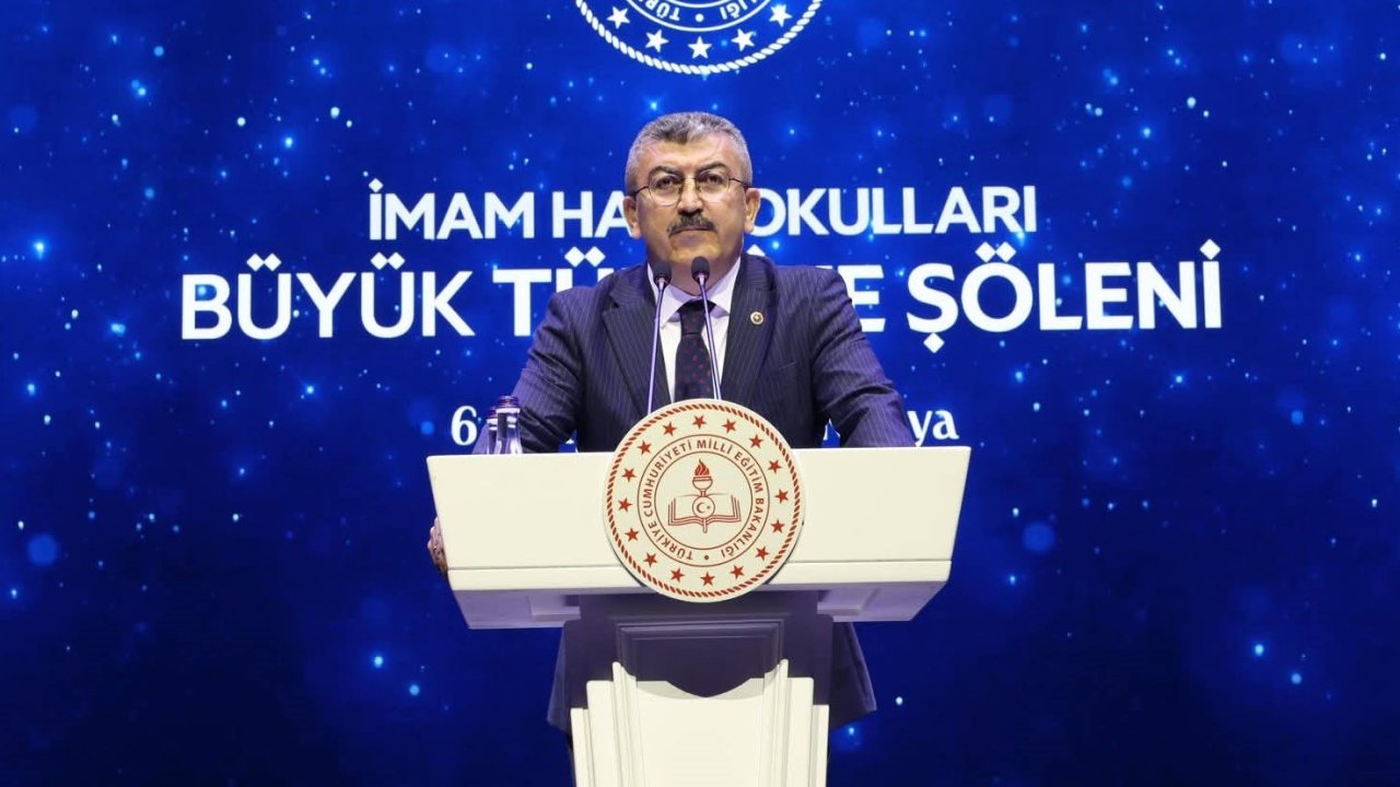 Hasan Ekici; “İmam hatip okulları geleceğe umutla bakan bir neslin yetiştiği kurumlardır”