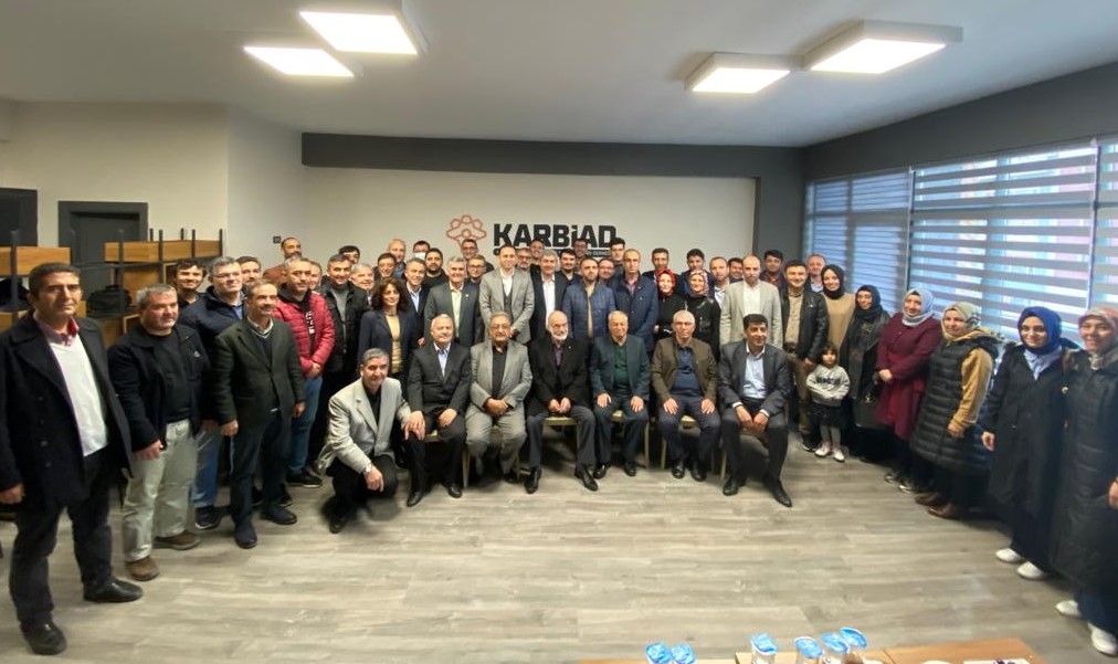 KARBİAD Öğretmenleri Unutmadı