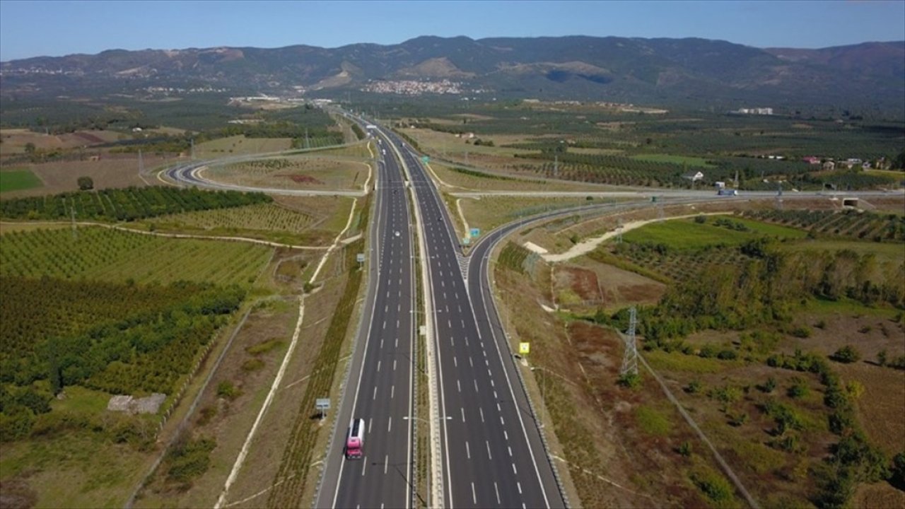 Konya güzergahında dikkat! Seydişehir-Bozkır yolunda çalışma sürüyor
