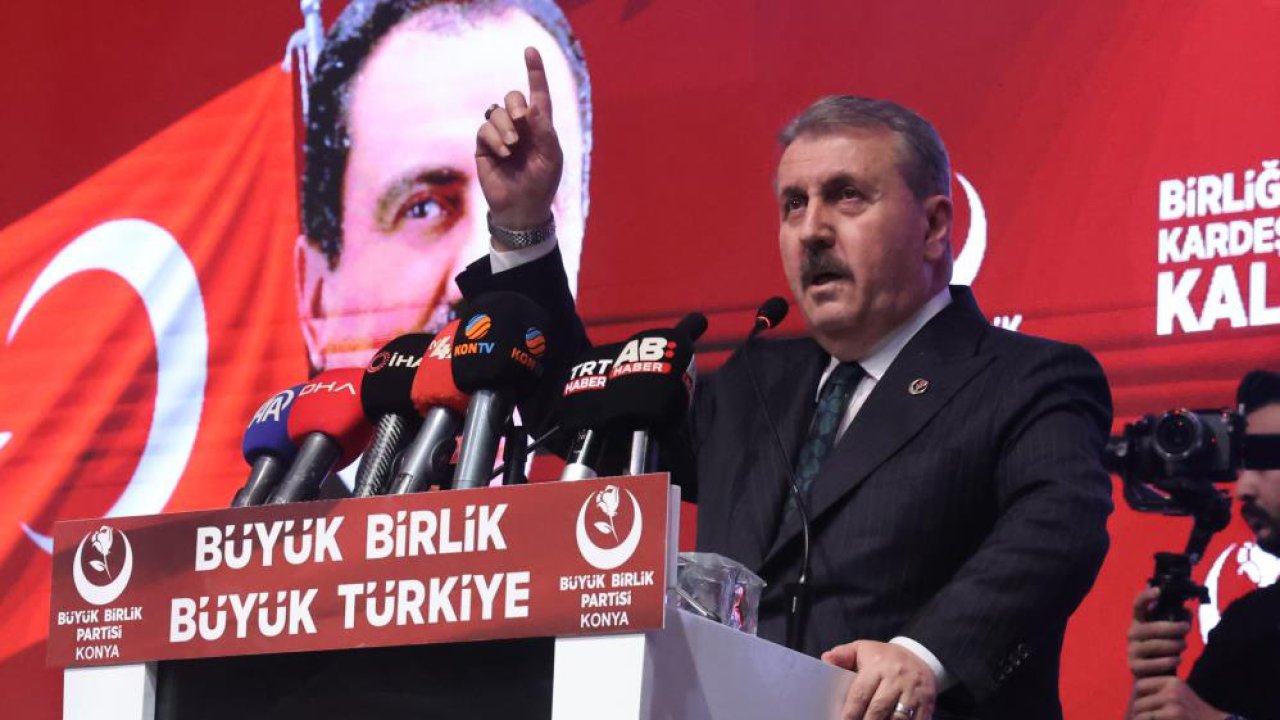 Mustafa Destici’den sert çıkış: “Çocuk mu köpek mi? Tercihimiz elbette çocuk”