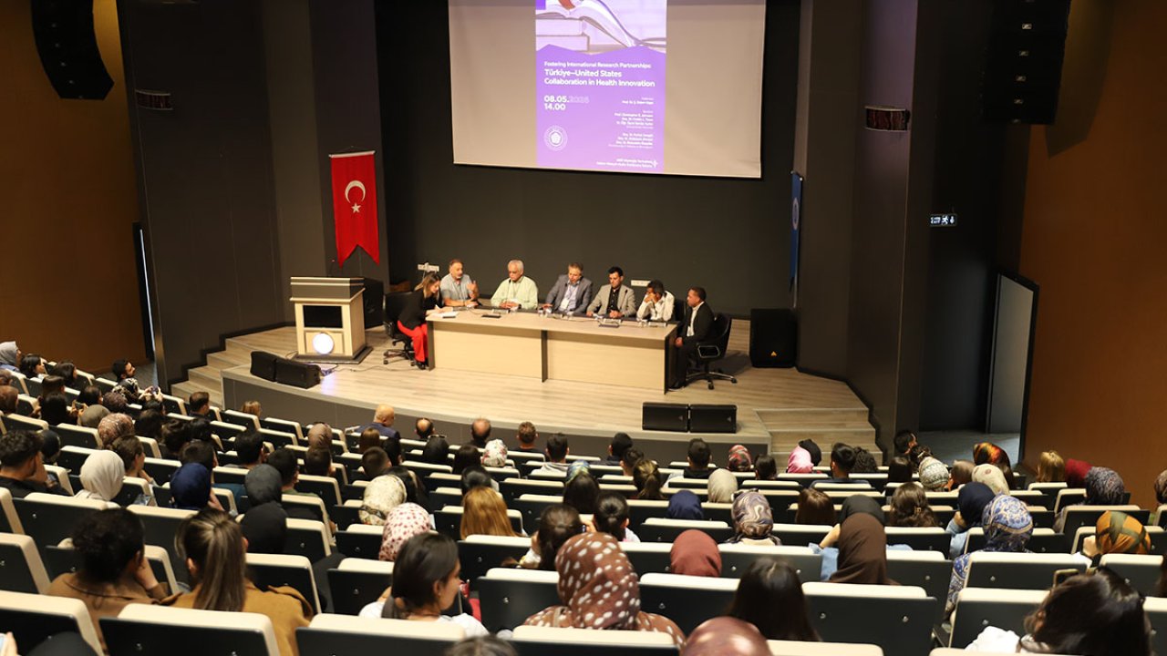 Uluslararası Sağlık Yönetimi Uzmanları Konya'da buluştu