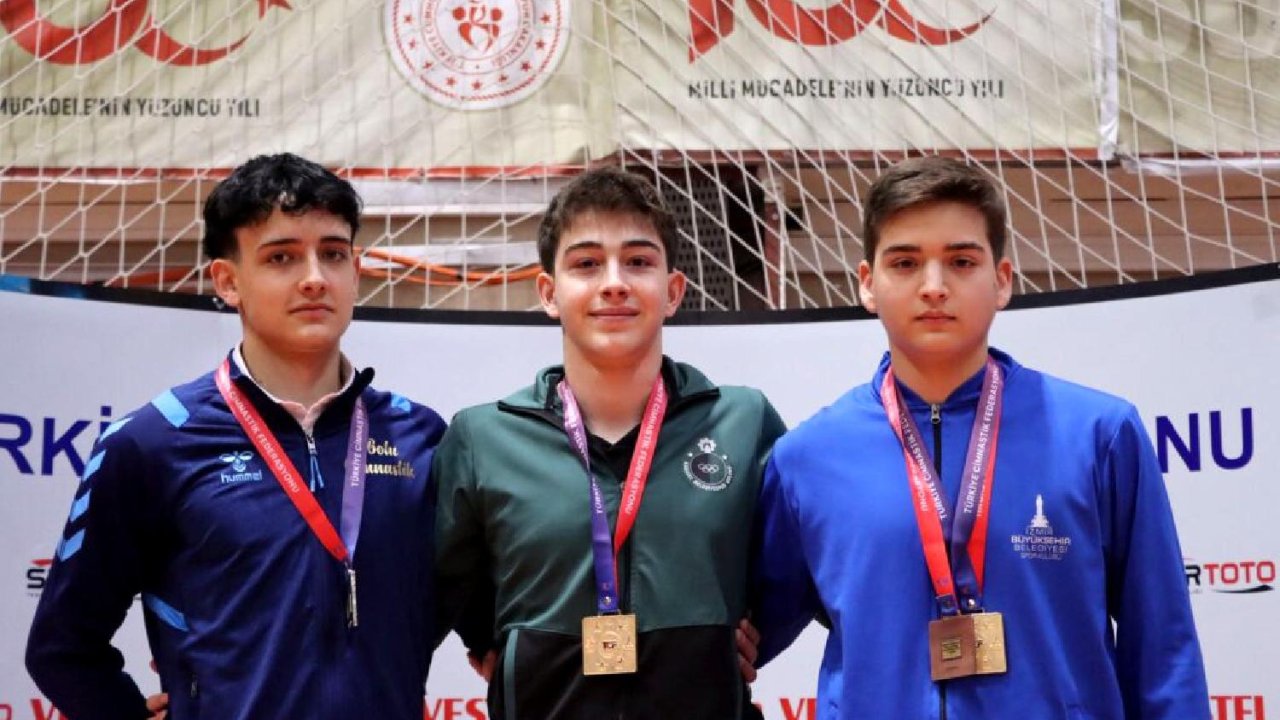 Karataylı sporcu Emirhan Danış Türkiye şampiyonu oldu!