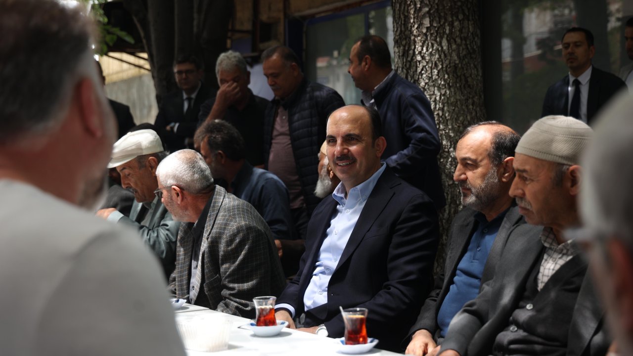 Başkan Altay Sarayönü’nde Vatandaşlarla Buluştu