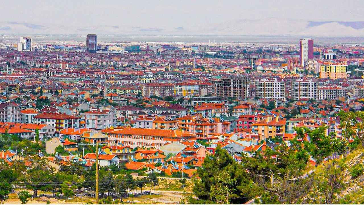 Konya’da 17 Mayıs Pazar hava durumu belli oldu! Sağanak ve gök gürültüsü uyarısı!