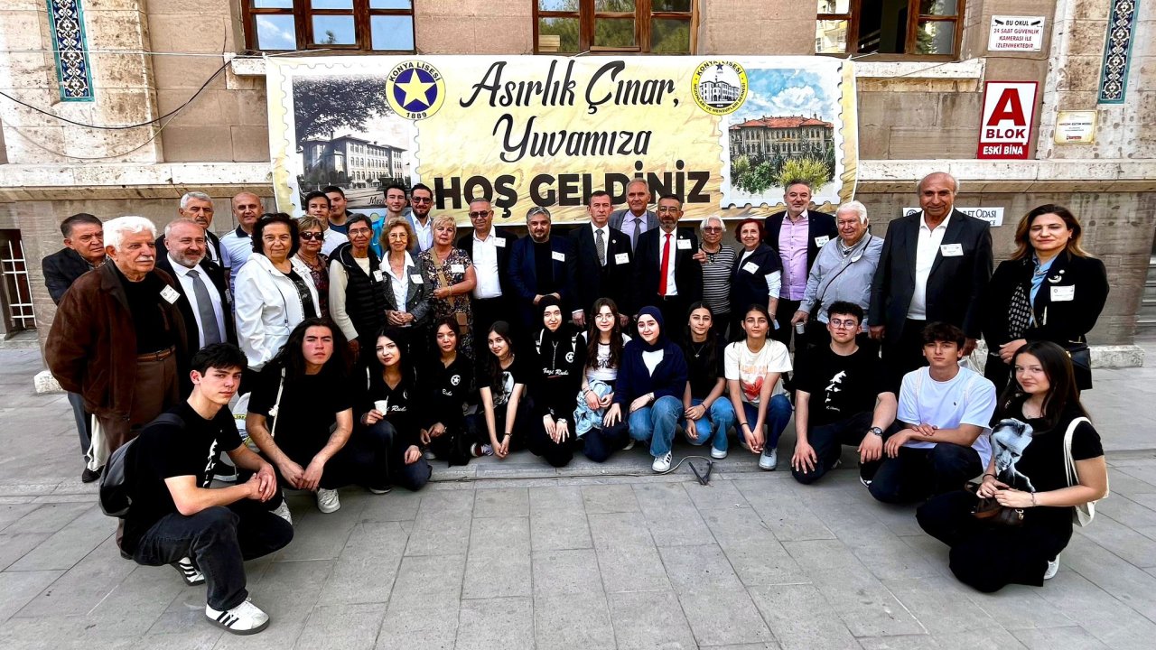 Konya'nın 137 yıllık tarihi okulunda maziler yeniden canlandı