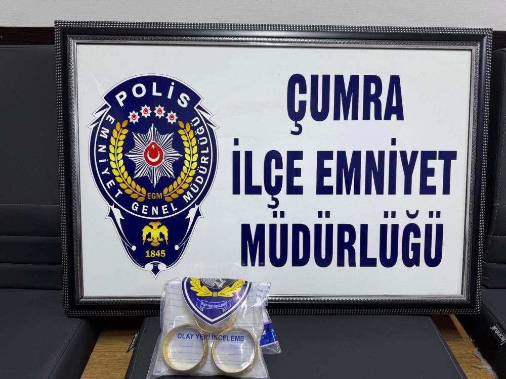 Konya'da altın ve bağış kutusu hırsızı tutuklandı