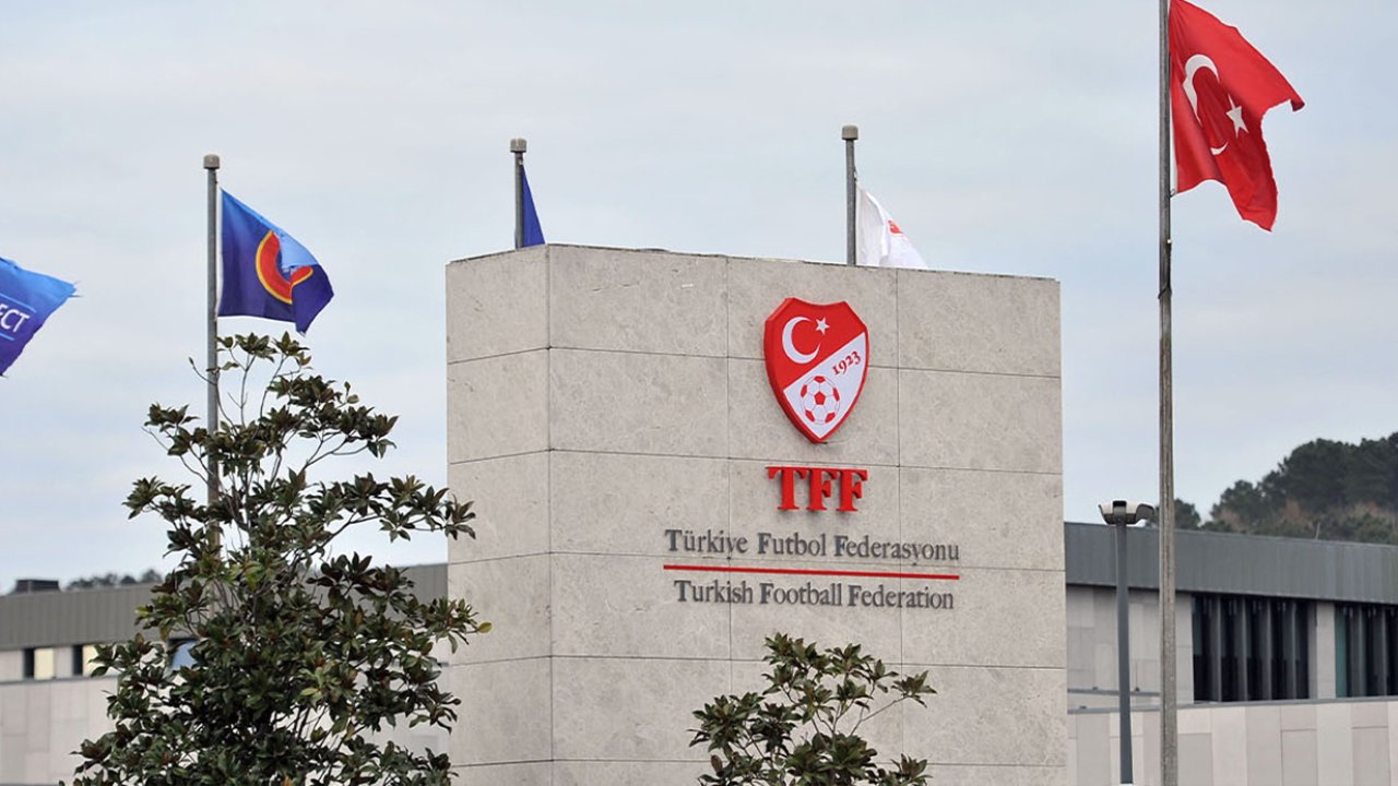 TFF'den açıklama: Pankart ve serenomi uygulamasına son