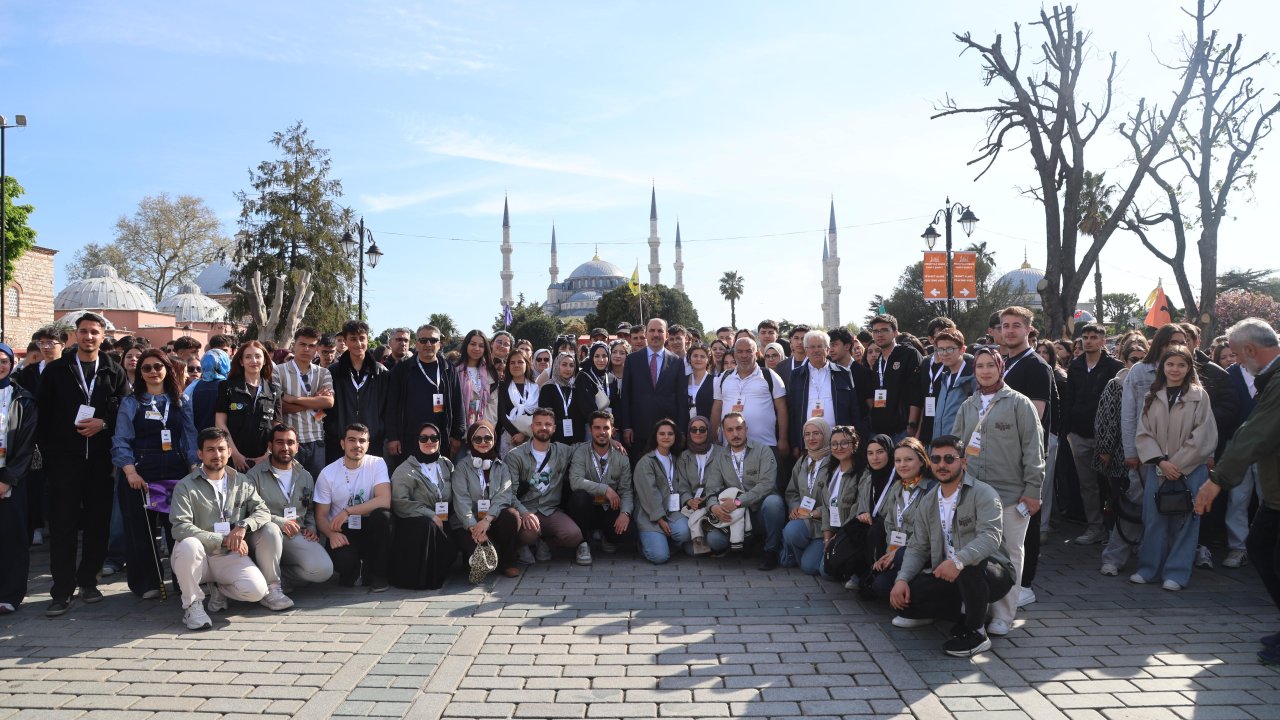 Başkan Altay duyurdu: 25 Bin 920 Konyalı genç İstanbul’un tarihiyle buluştu!