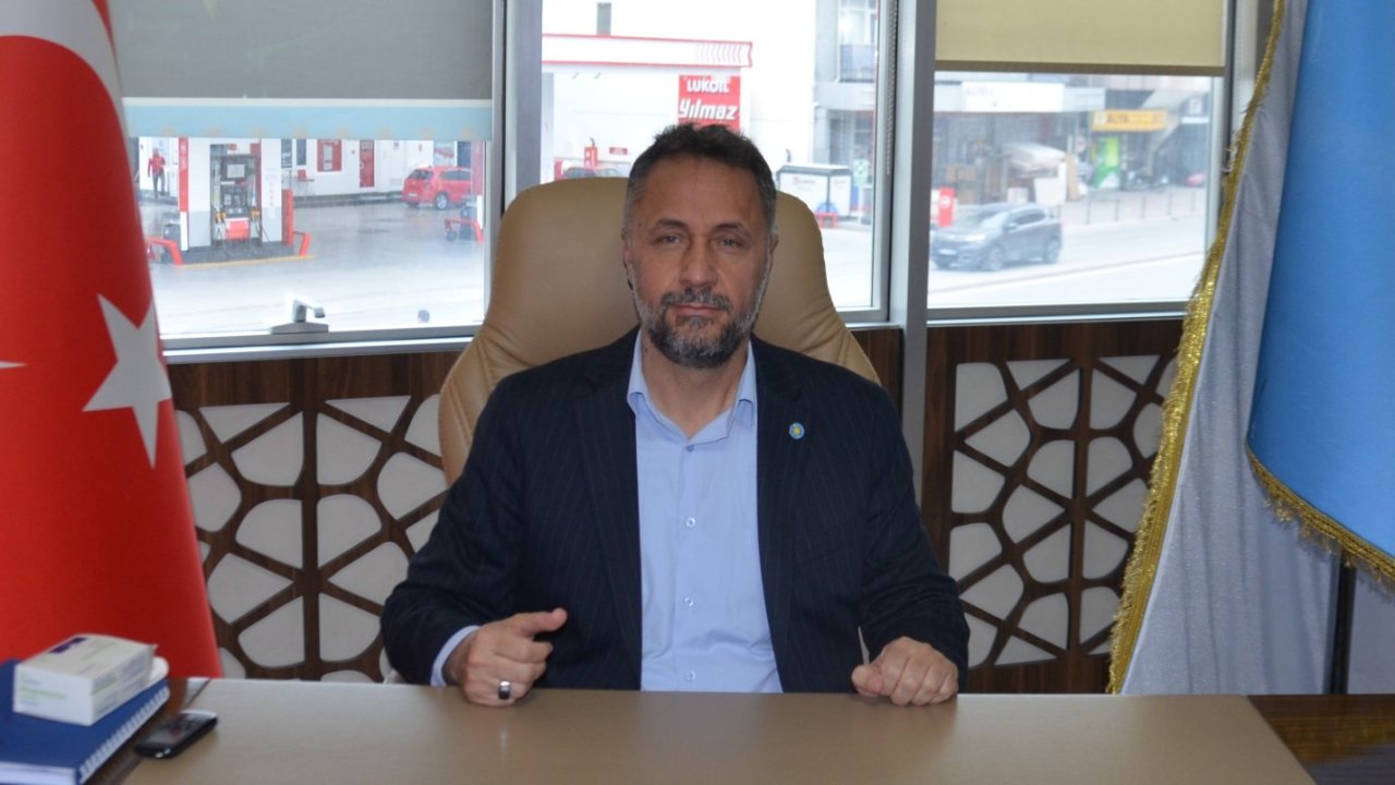 İYİ Parti Konya İl Başkanı Anlaş; "Bayramlarda kardeşliğin ve paylaşmanın en güzel örneğini yaşıyoruz"