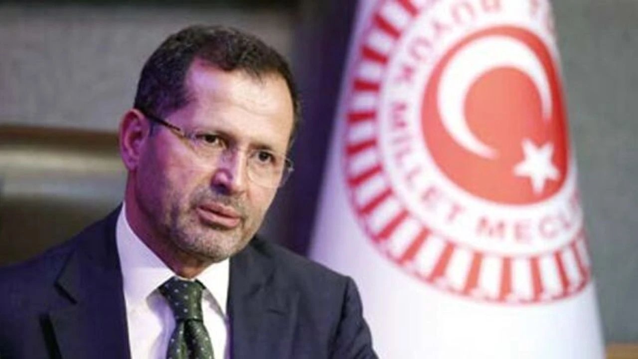 AK Partili Ziya Altunyaldız’ı yasa boğan vefat!