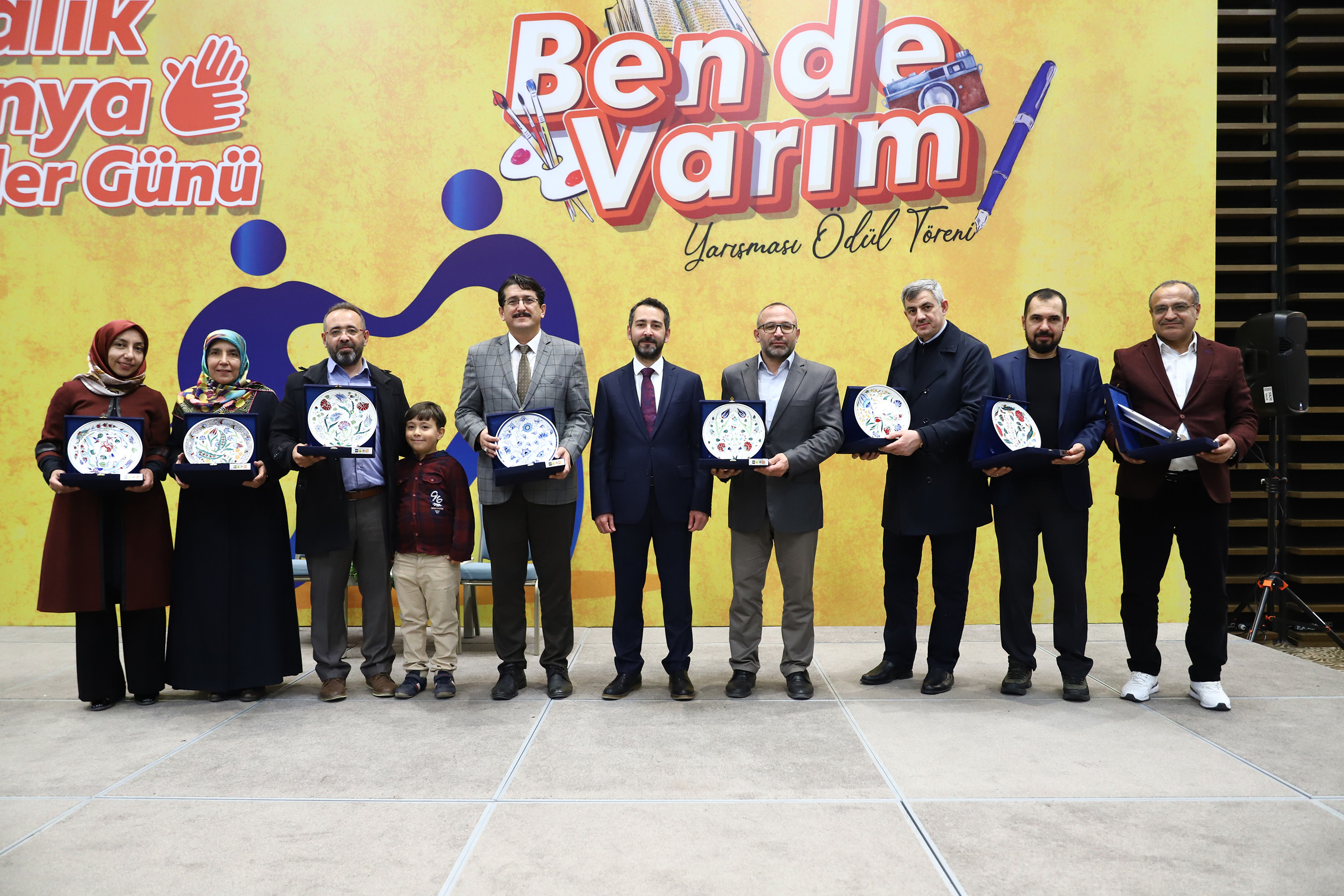 Konya’daki Engelli Derneklerinin Üyeleri  Engelliler Günü Programında Buluştu